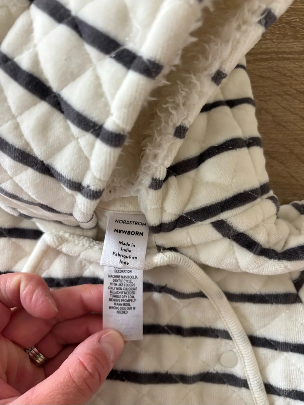 Nordstrom Baby quilted hooded bunting suit size newborn